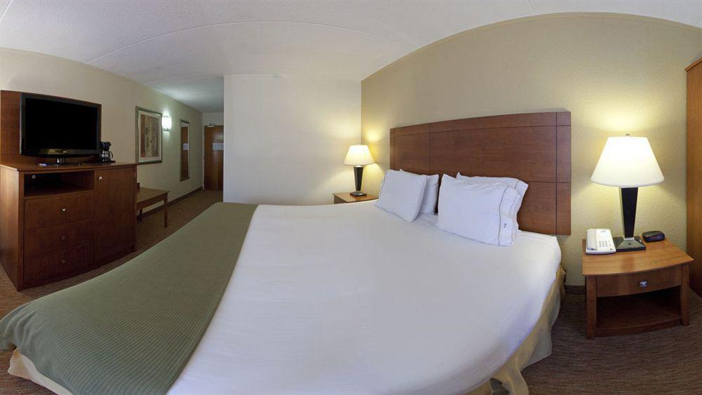 Holiday Inn Express Lynchburg By Ihg Luaran gambar