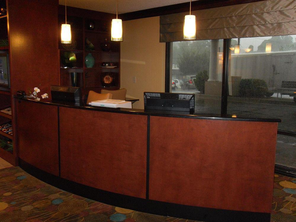 Holiday Inn Express Lynchburg By Ihg Dalaman gambar