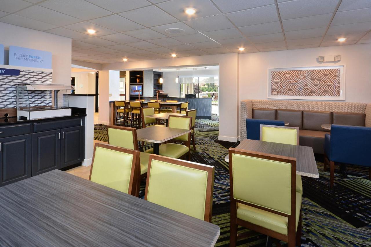 Holiday Inn Express Lynchburg By Ihg Luaran gambar