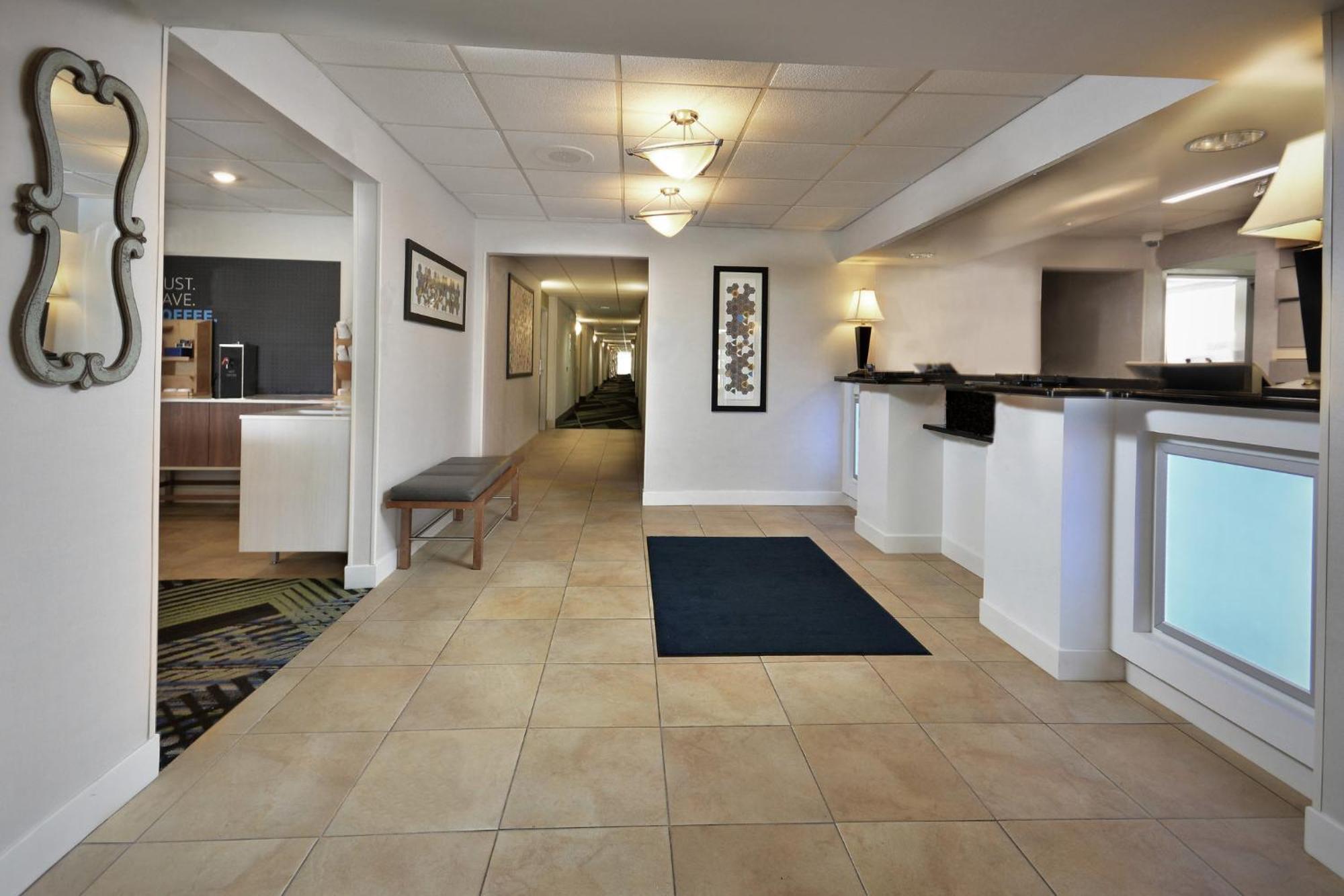 Holiday Inn Express Lynchburg By Ihg Luaran gambar