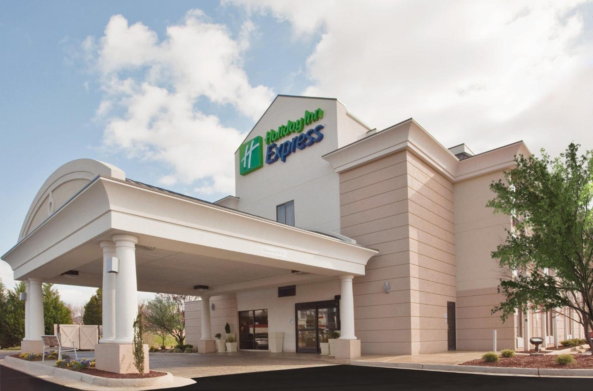 Holiday Inn Express Lynchburg By Ihg Luaran gambar