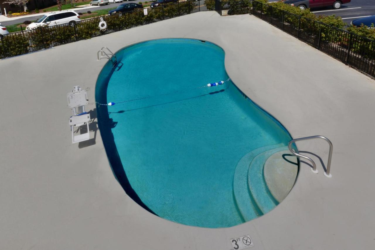 Holiday Inn Express Lynchburg By Ihg Luaran gambar