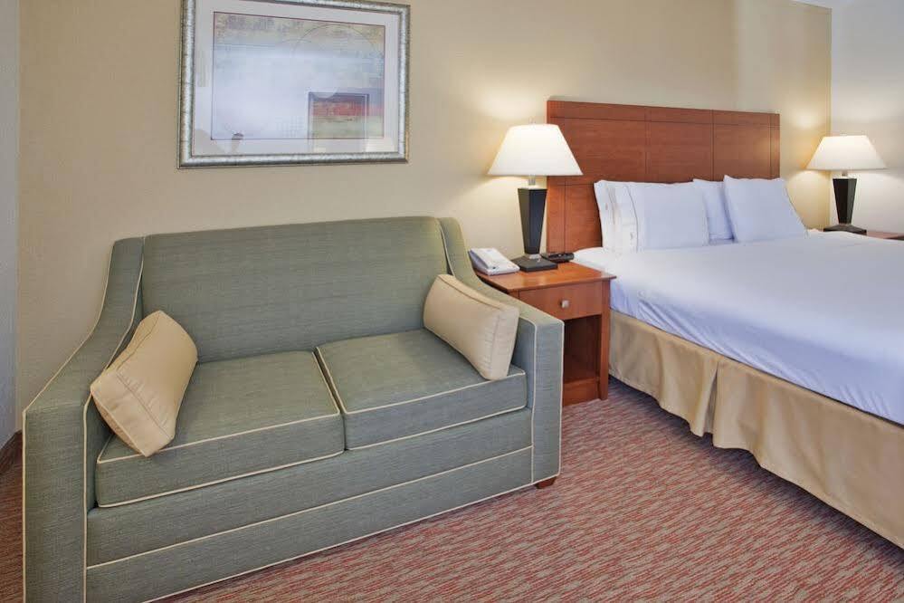 Holiday Inn Express Lynchburg By Ihg Luaran gambar