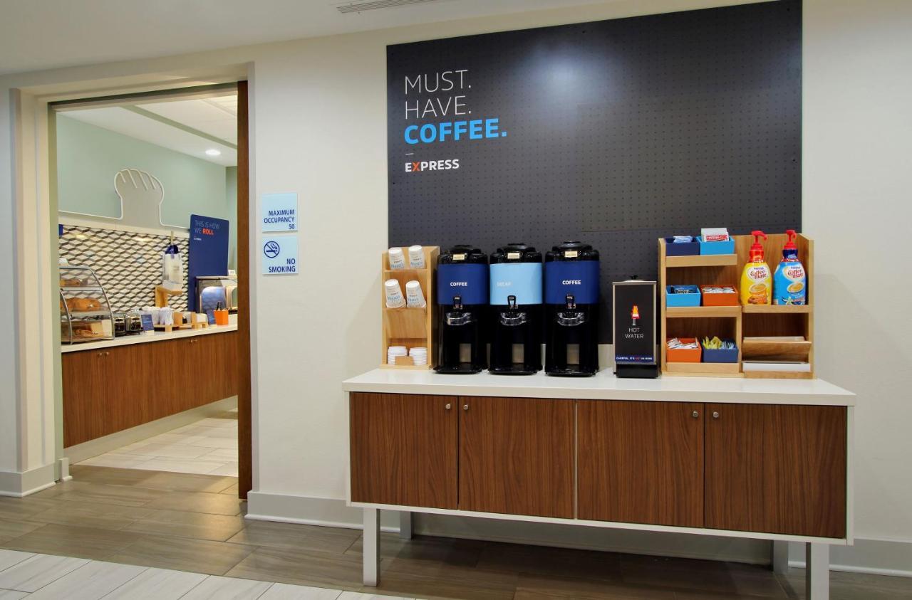 Holiday Inn Express Lynchburg By Ihg Luaran gambar