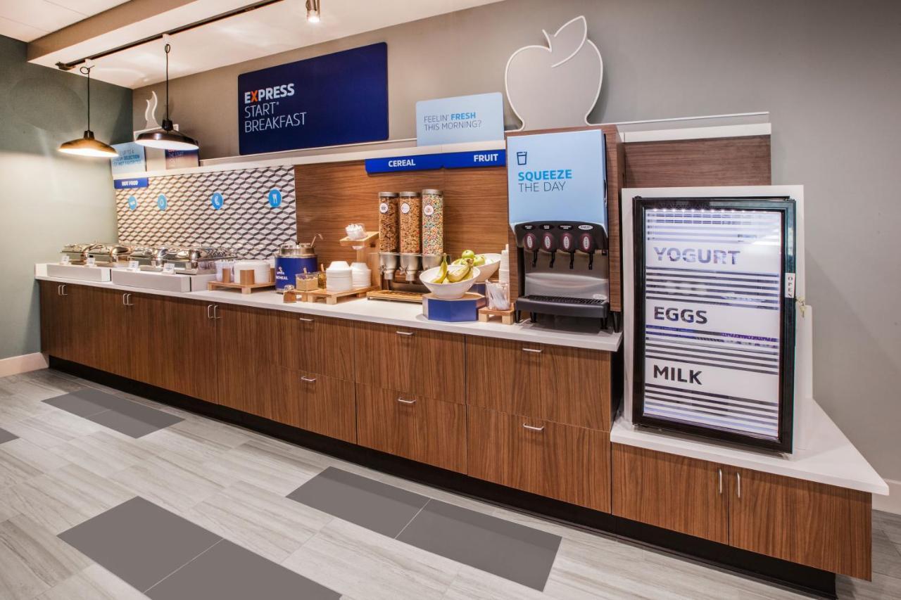 Holiday Inn Express Lynchburg By Ihg Luaran gambar